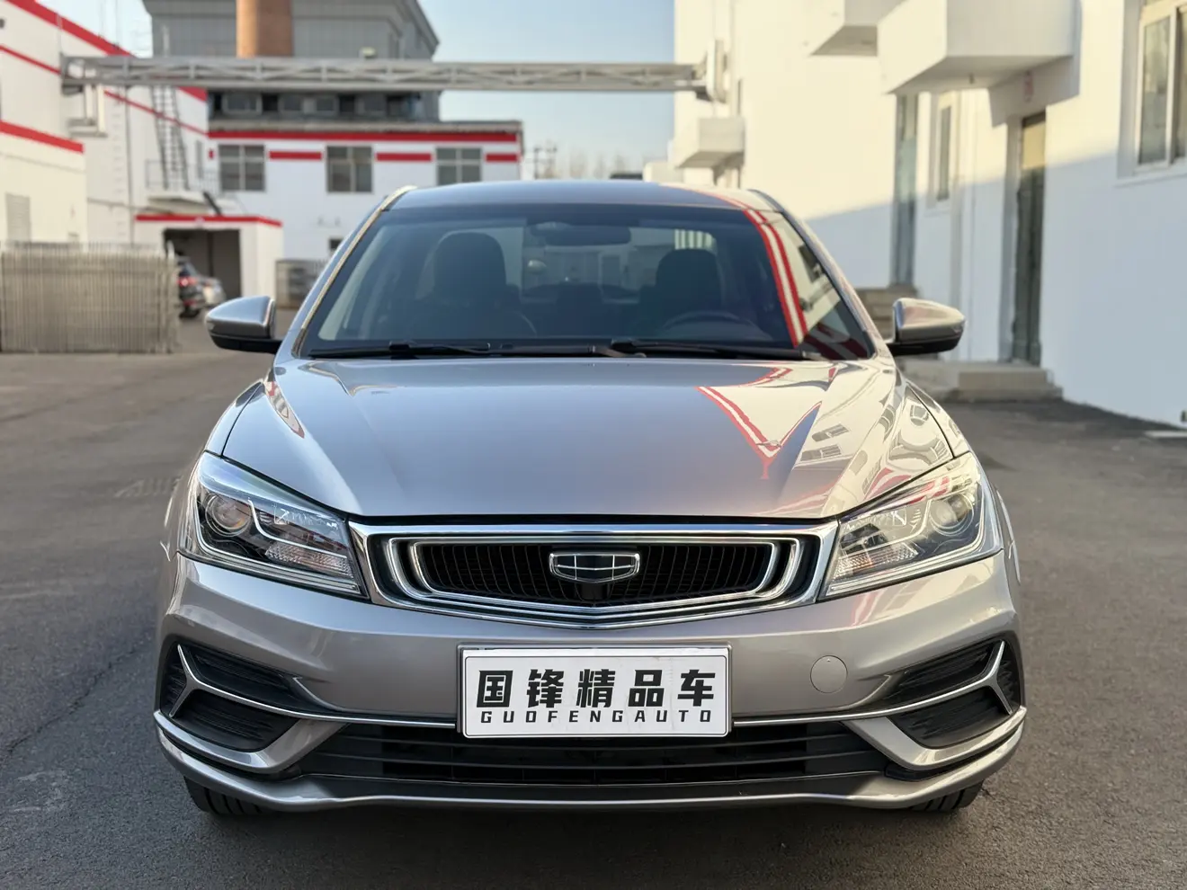 Geely Emgrand  из Китая