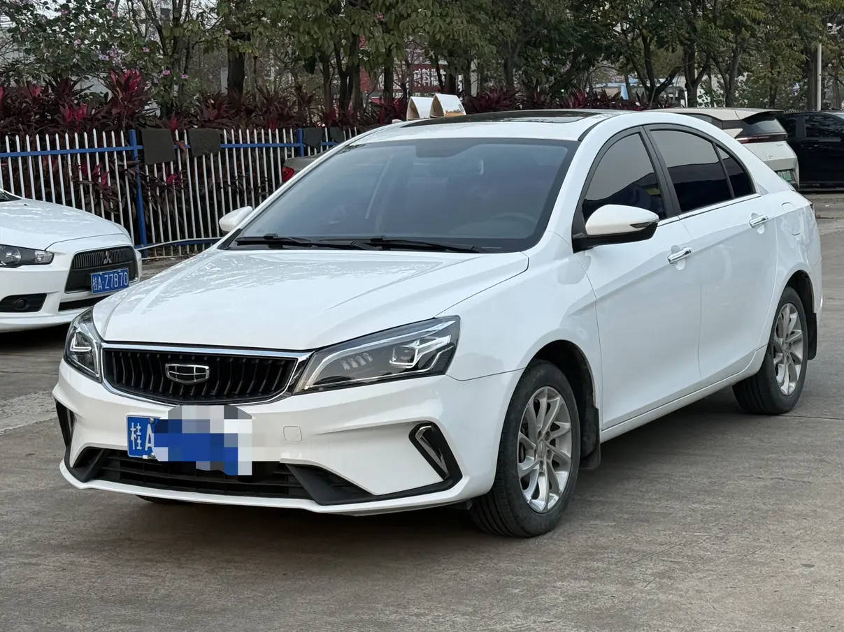 Geely Emgrand  из Китая