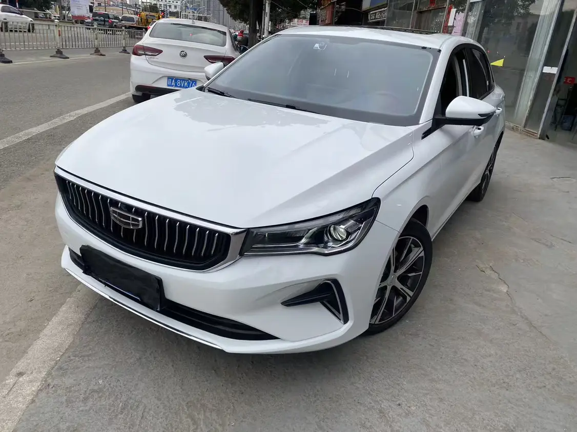 Geely Emgrand  из Китая