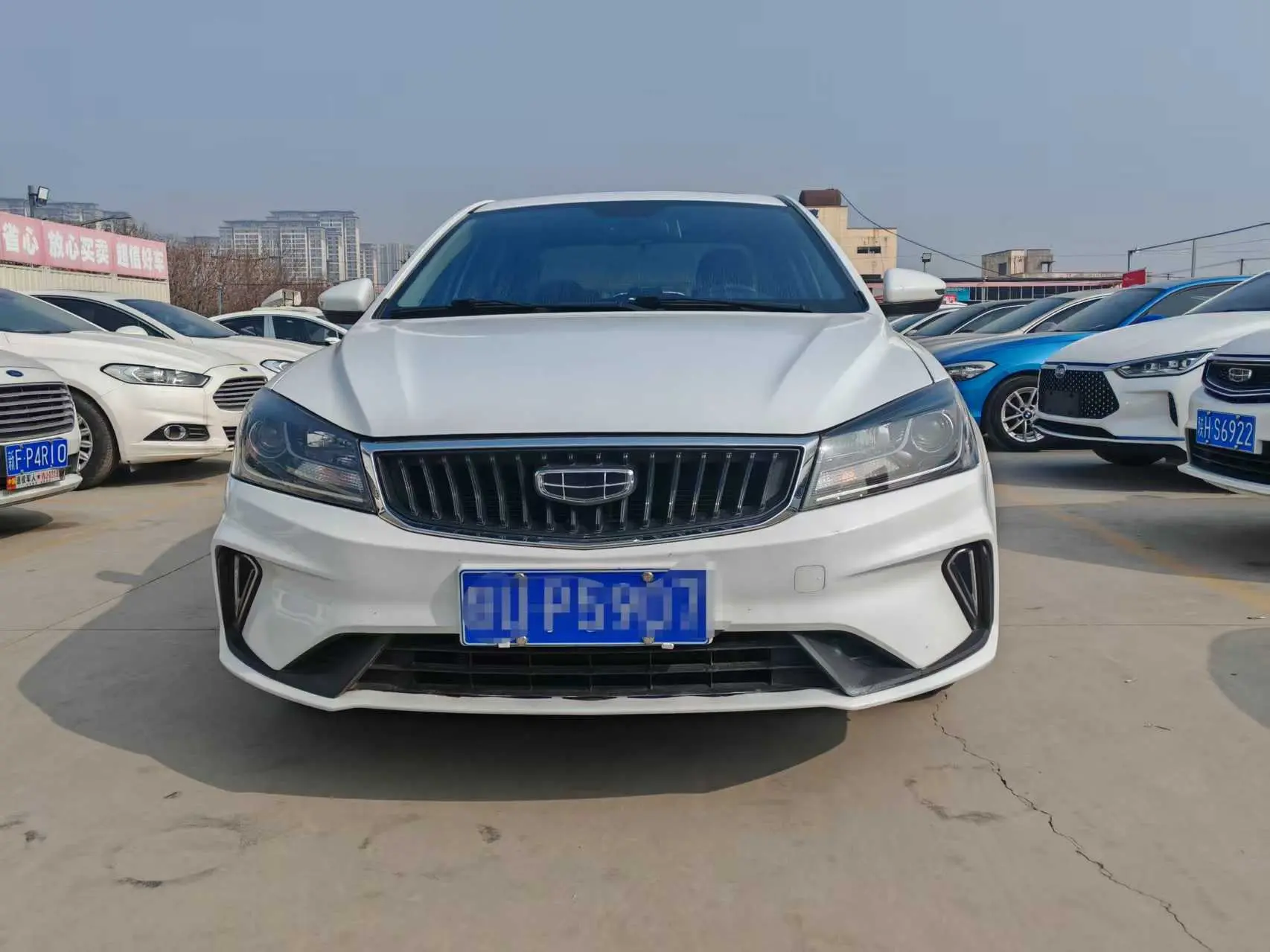 Geely Emgrand  из Китая