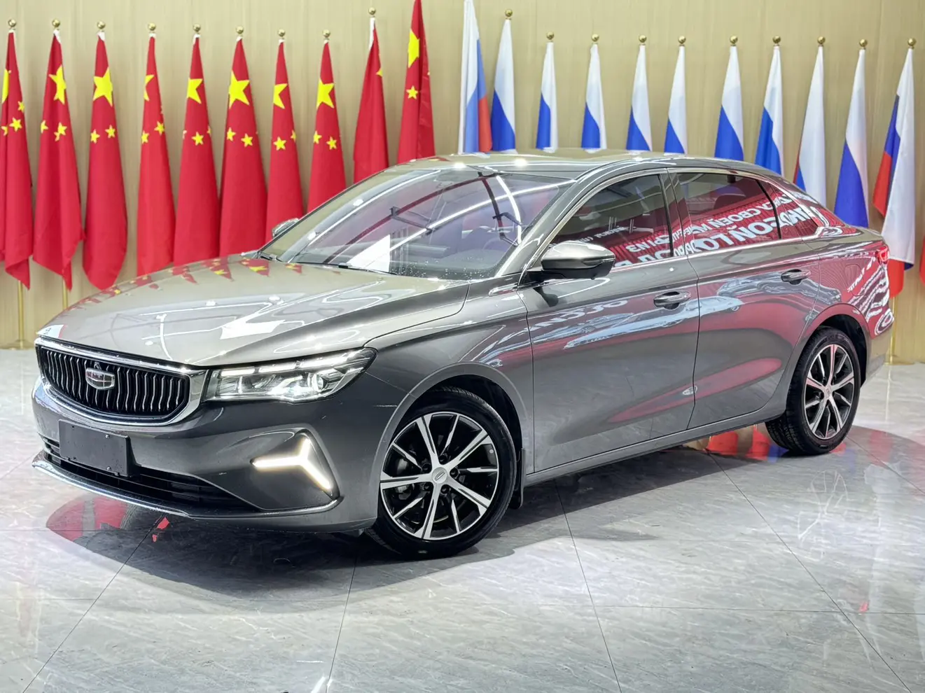 Geely Emgrand  из Китая
