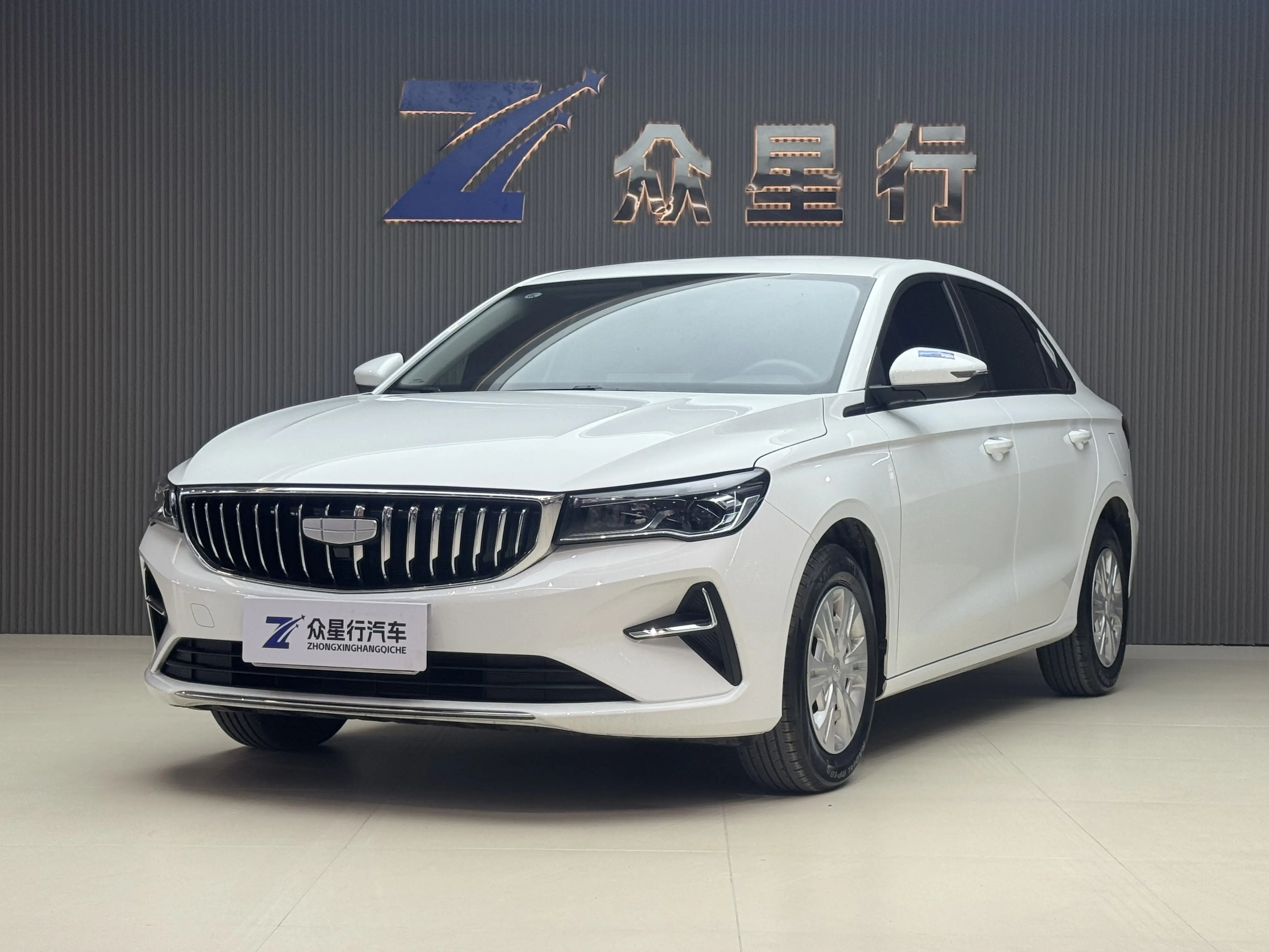 Geely Emgrand  из Китая