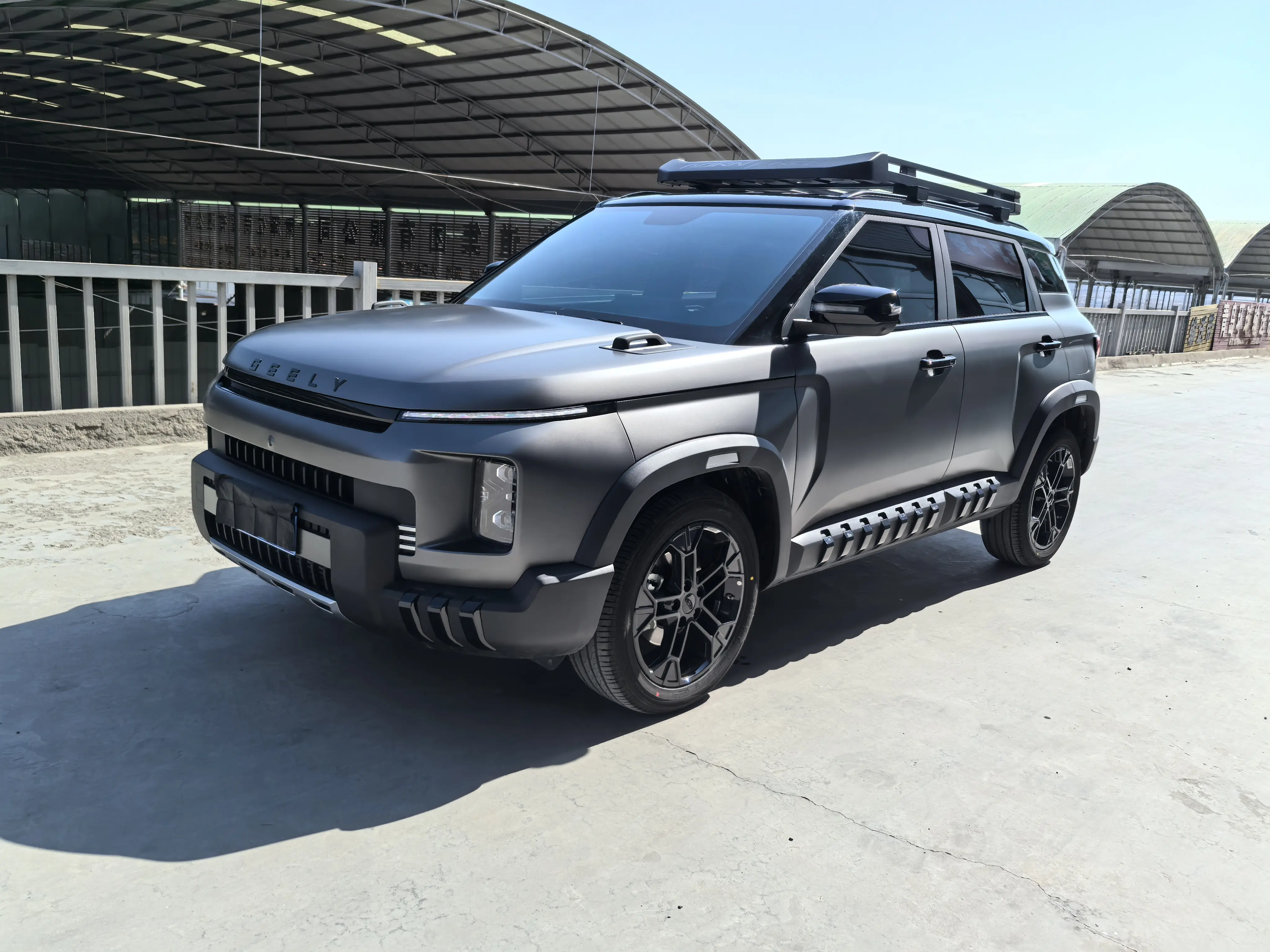 Geely Cowboy  из Китая