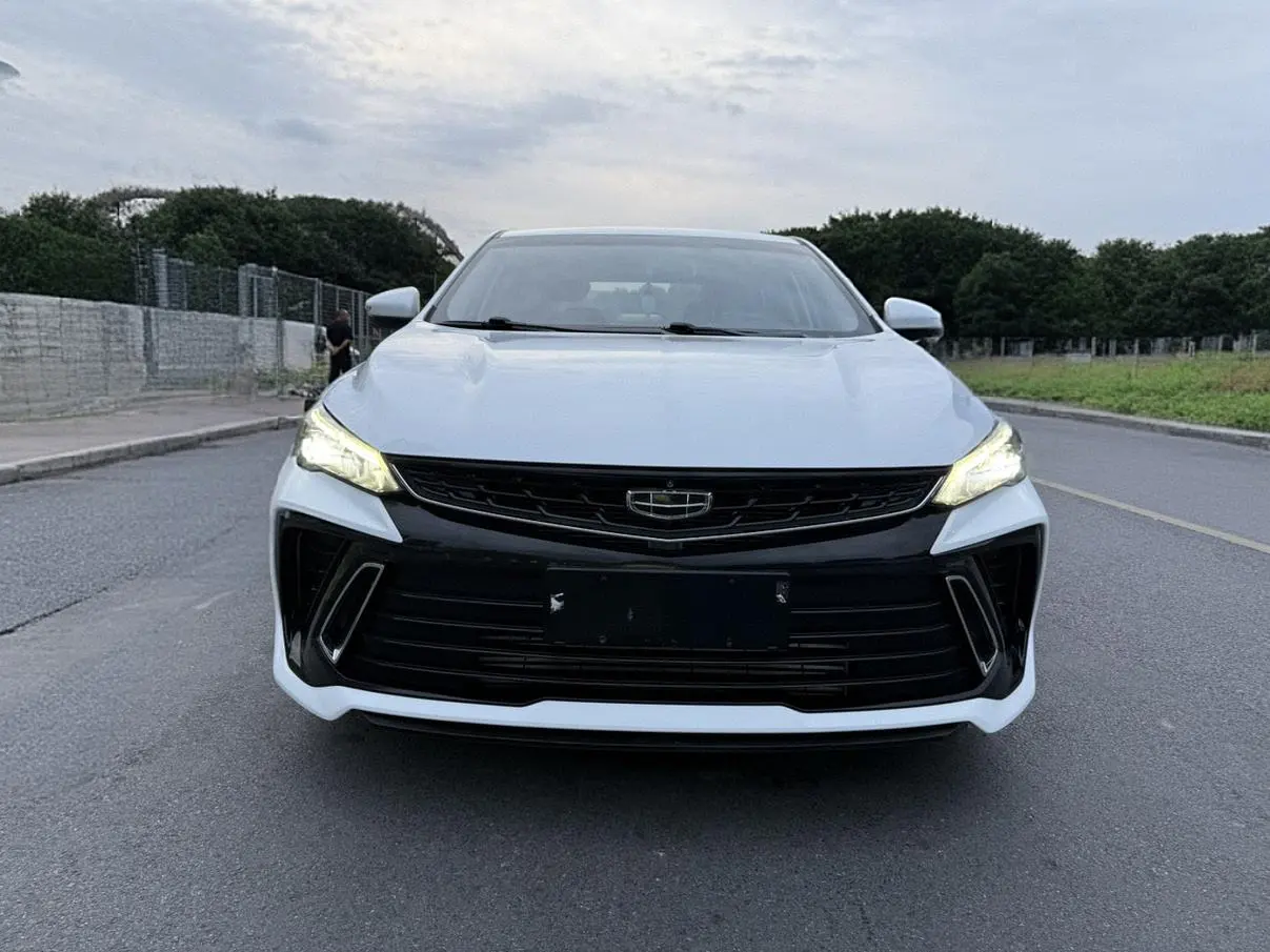 Geely Binrui  из Китая