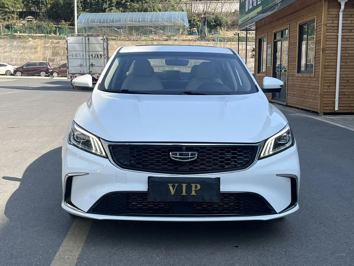 Geely Binrui  из Китая