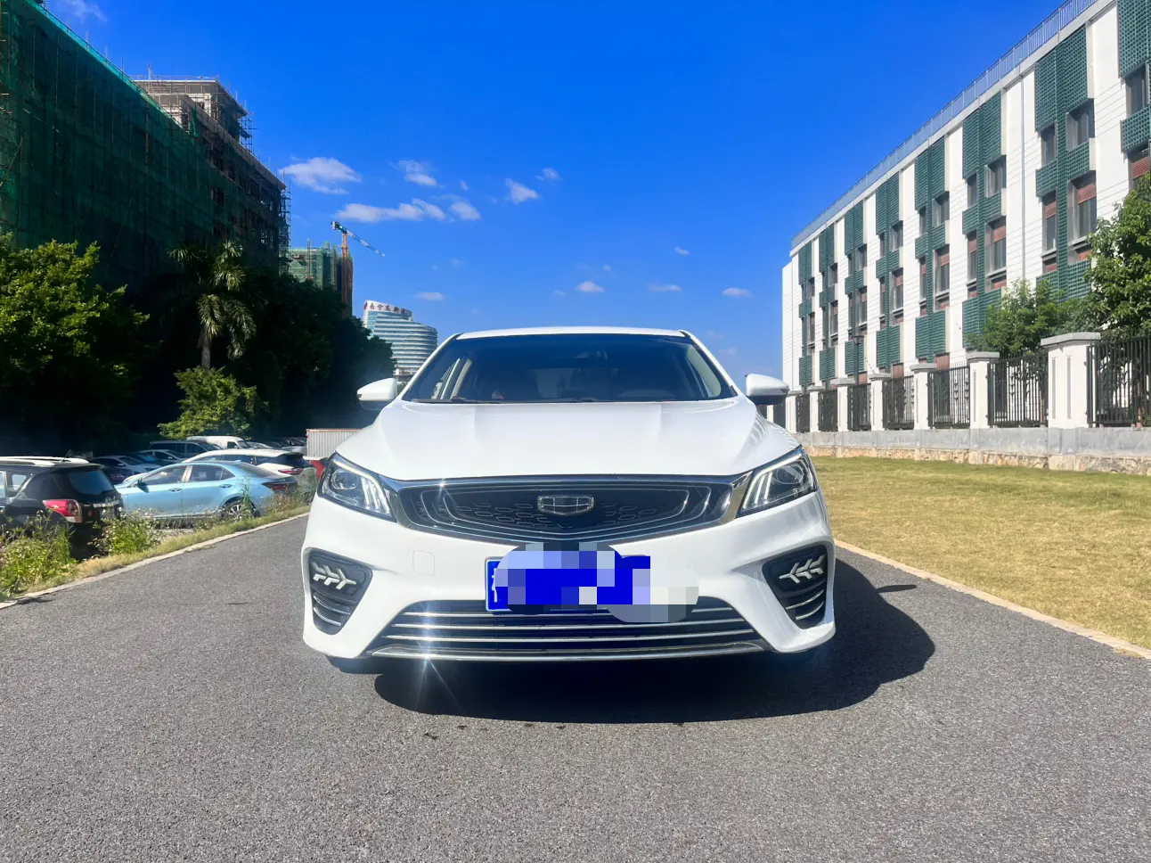 Geely Binrui  из Китая
