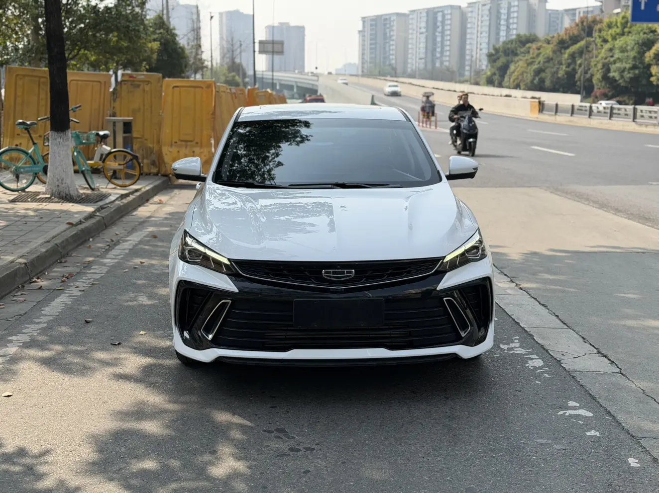 Geely Binrui  из Китая