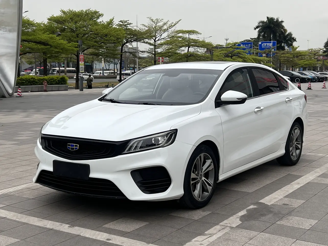 Geely Binrui  из Китая