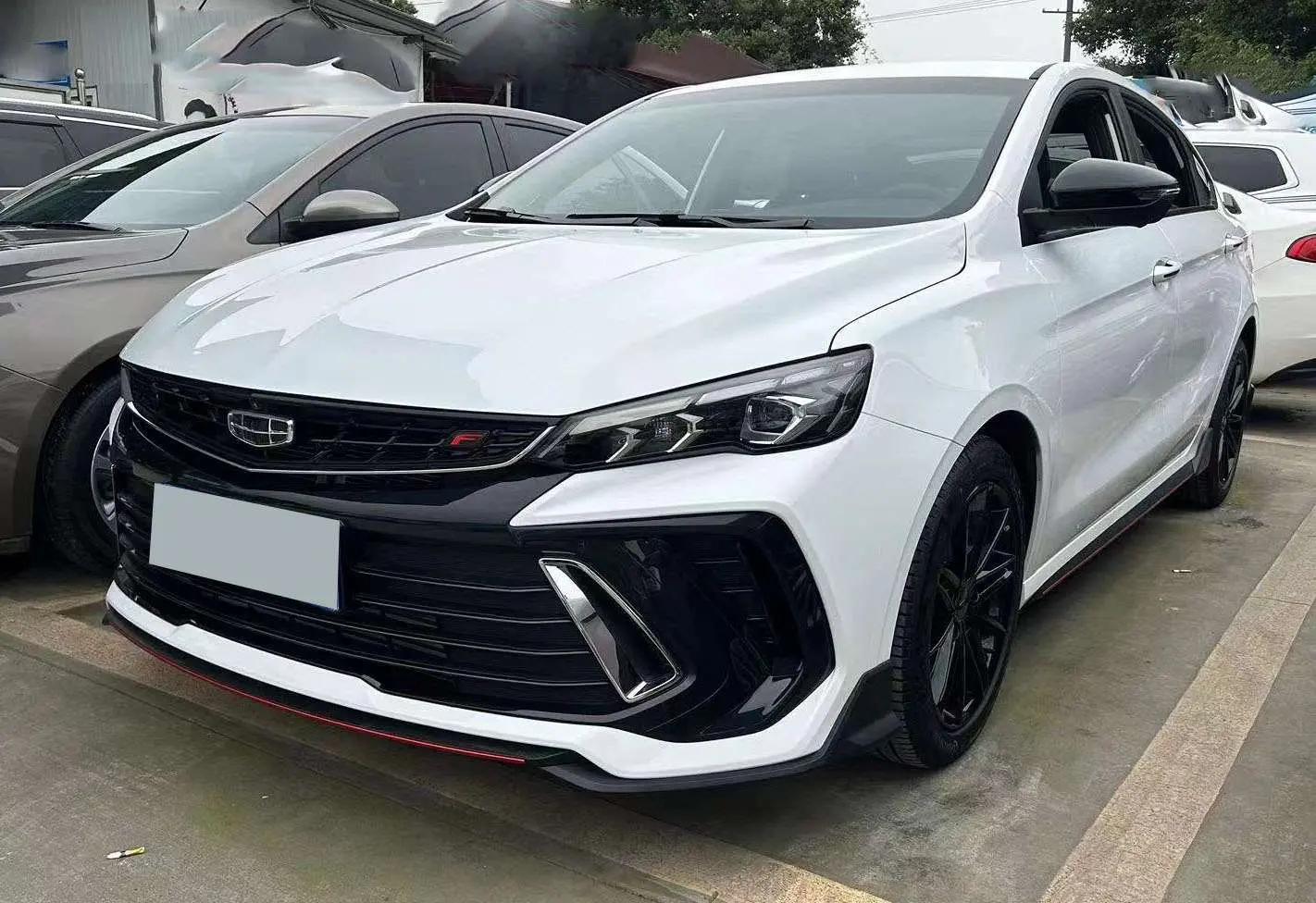 Geely Binrui  из Китая