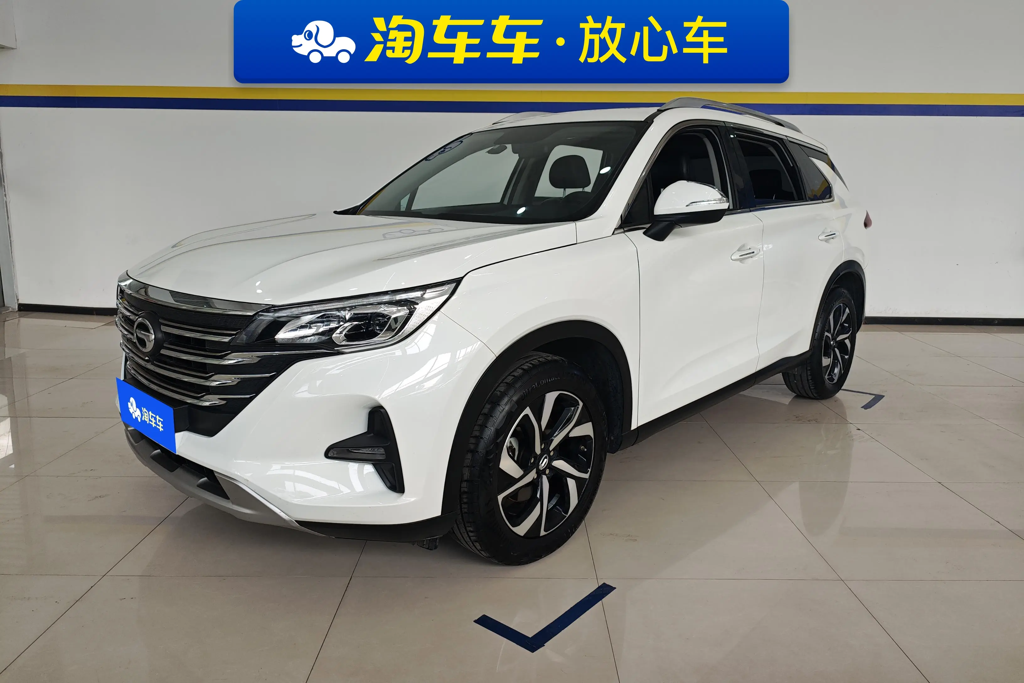 GAC Trumpchi GS5  из Китая