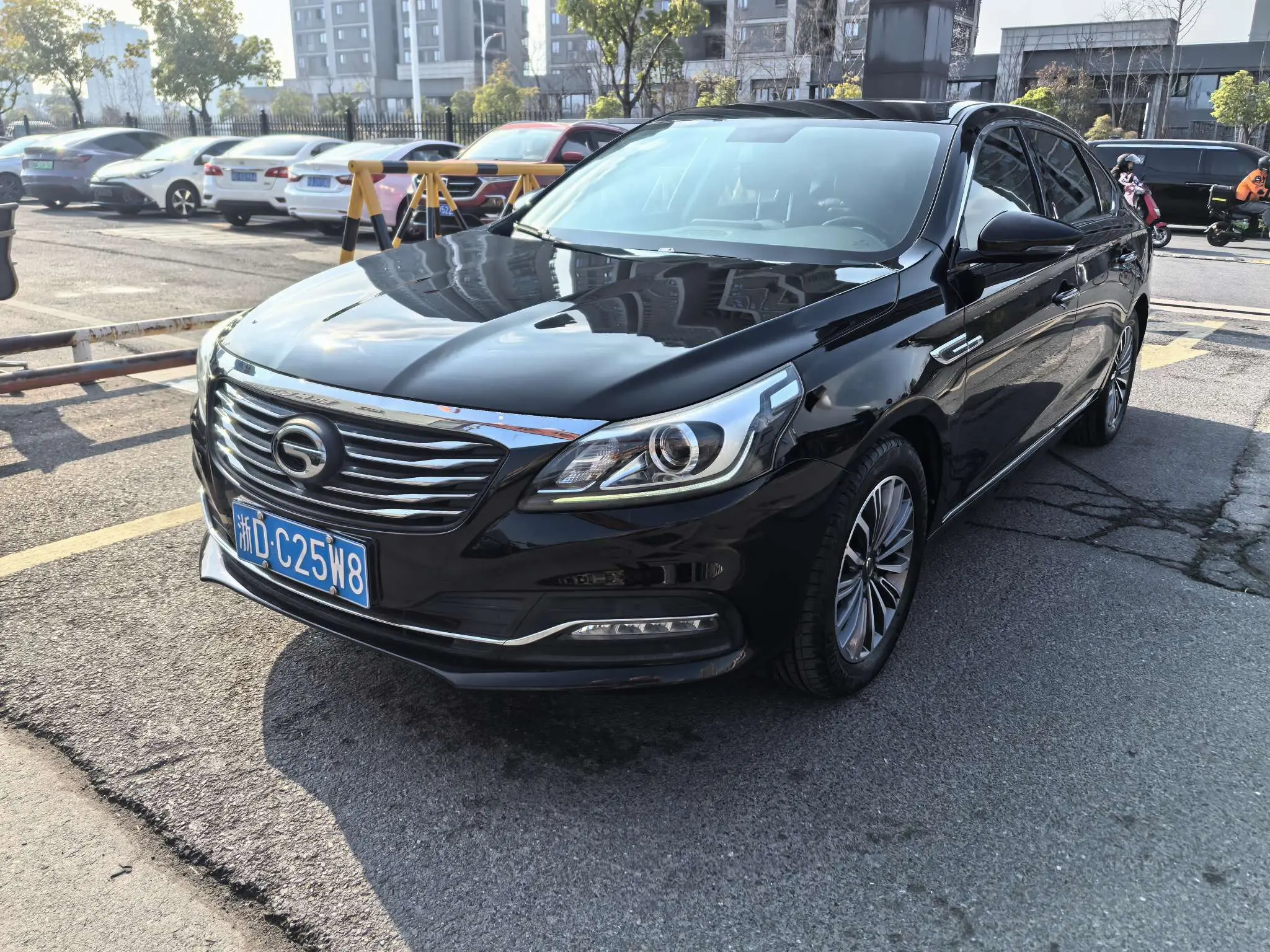 GAC Trumpchi GA8  из Китая