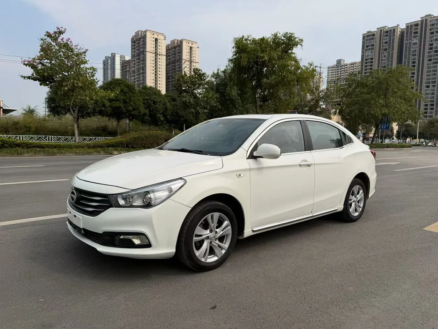 GAC Trumpchi GA3S Vision  из Китая