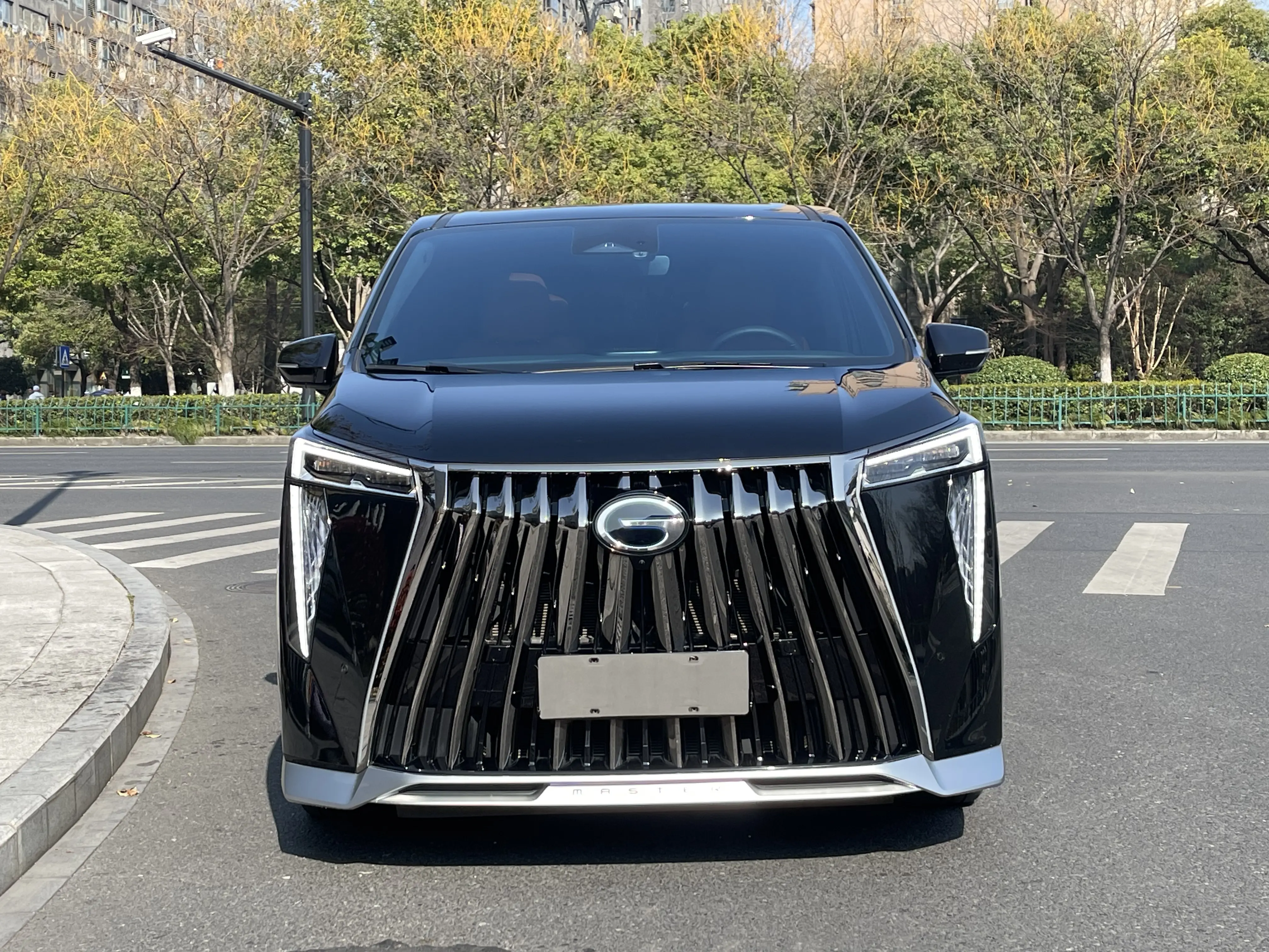 GAC Trumpchi E9 PHEV  из Китая