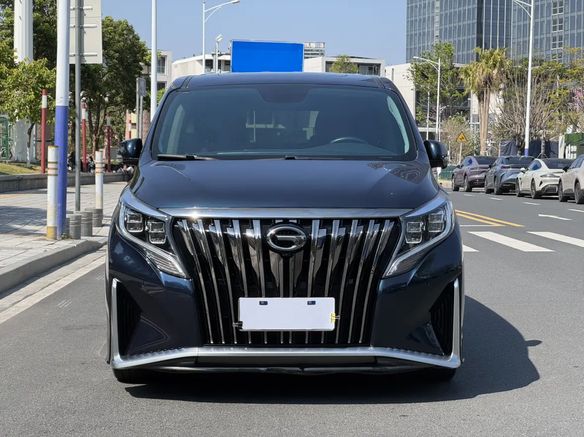 GAC Trumpchi M8  из Китая