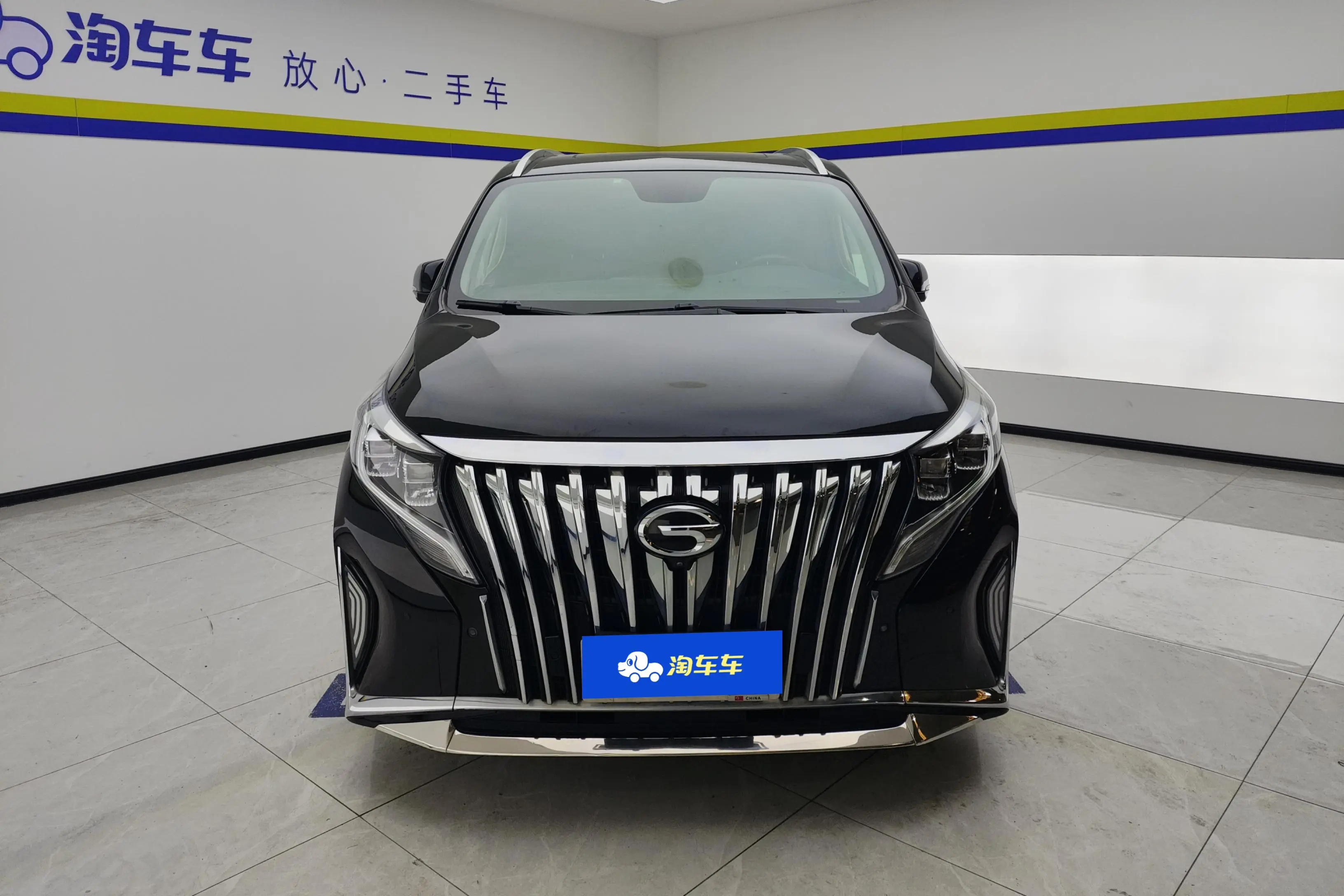 GAC Trumpchi M8  из Китая