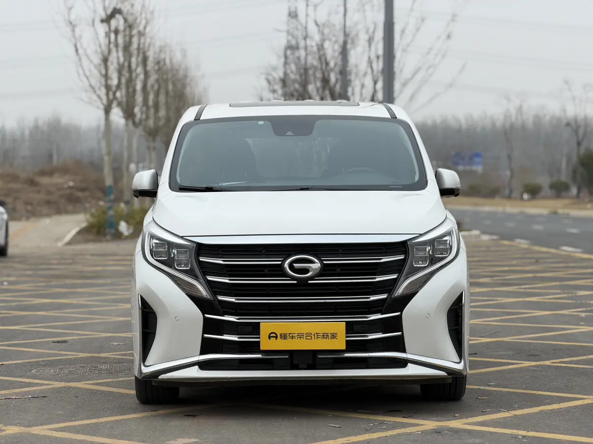 GAC Trumpchi M8  из Китая