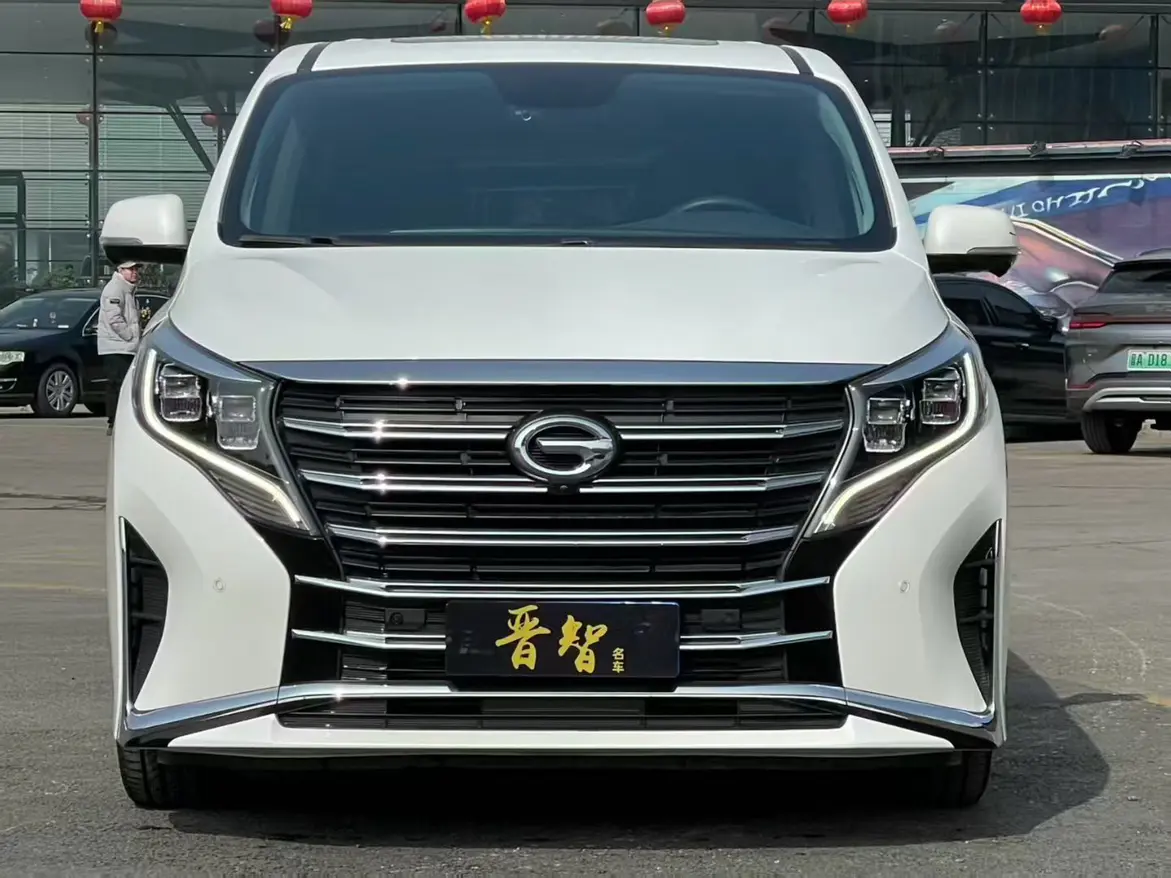GAC Trumpchi M8  из Китая