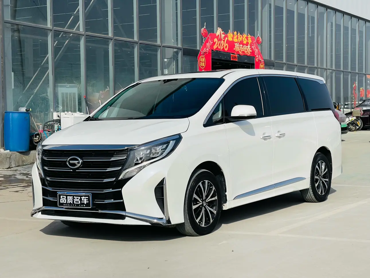GAC Trumpchi M8  из Китая