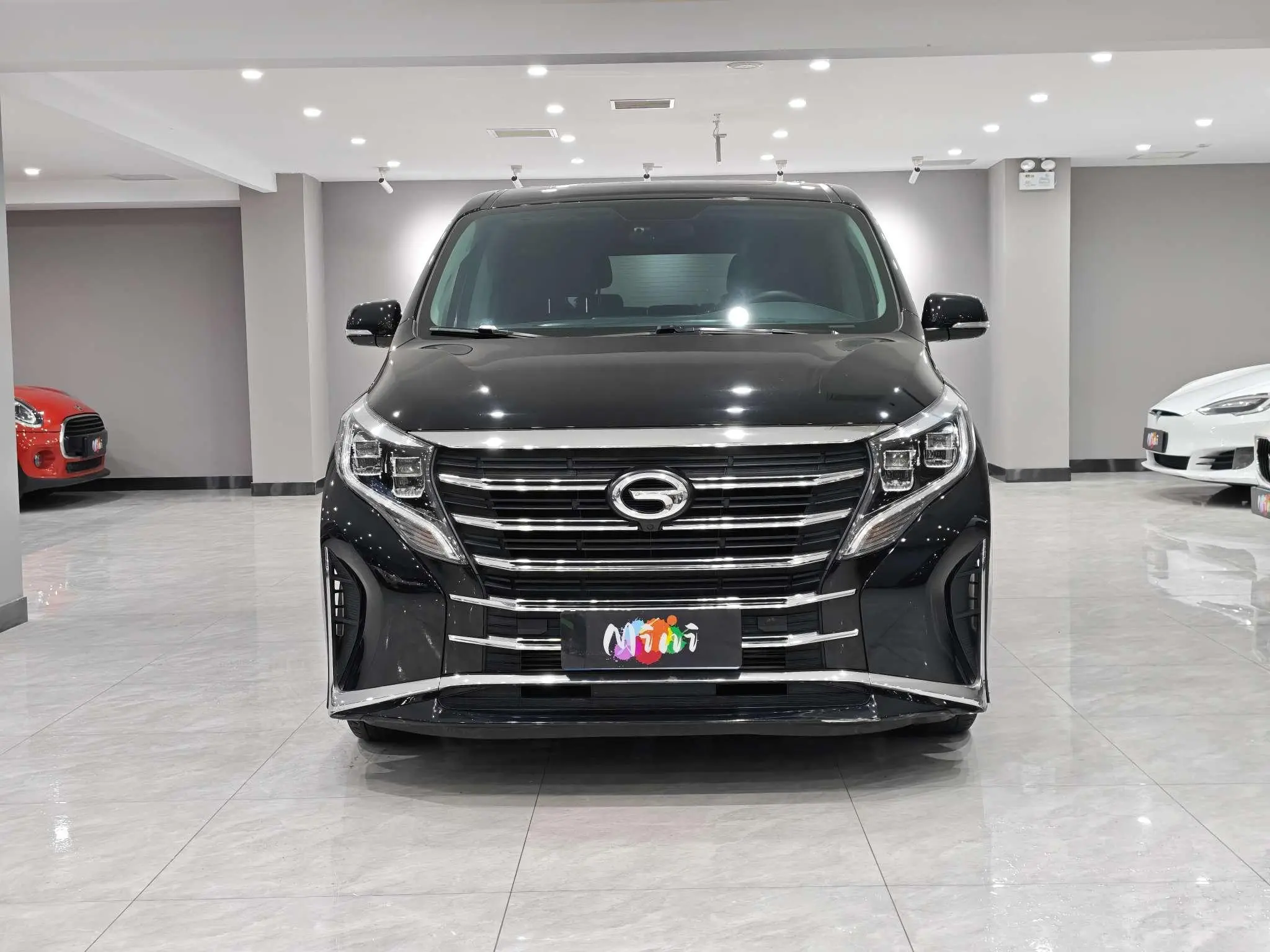 GAC Trumpchi M8  из Китая