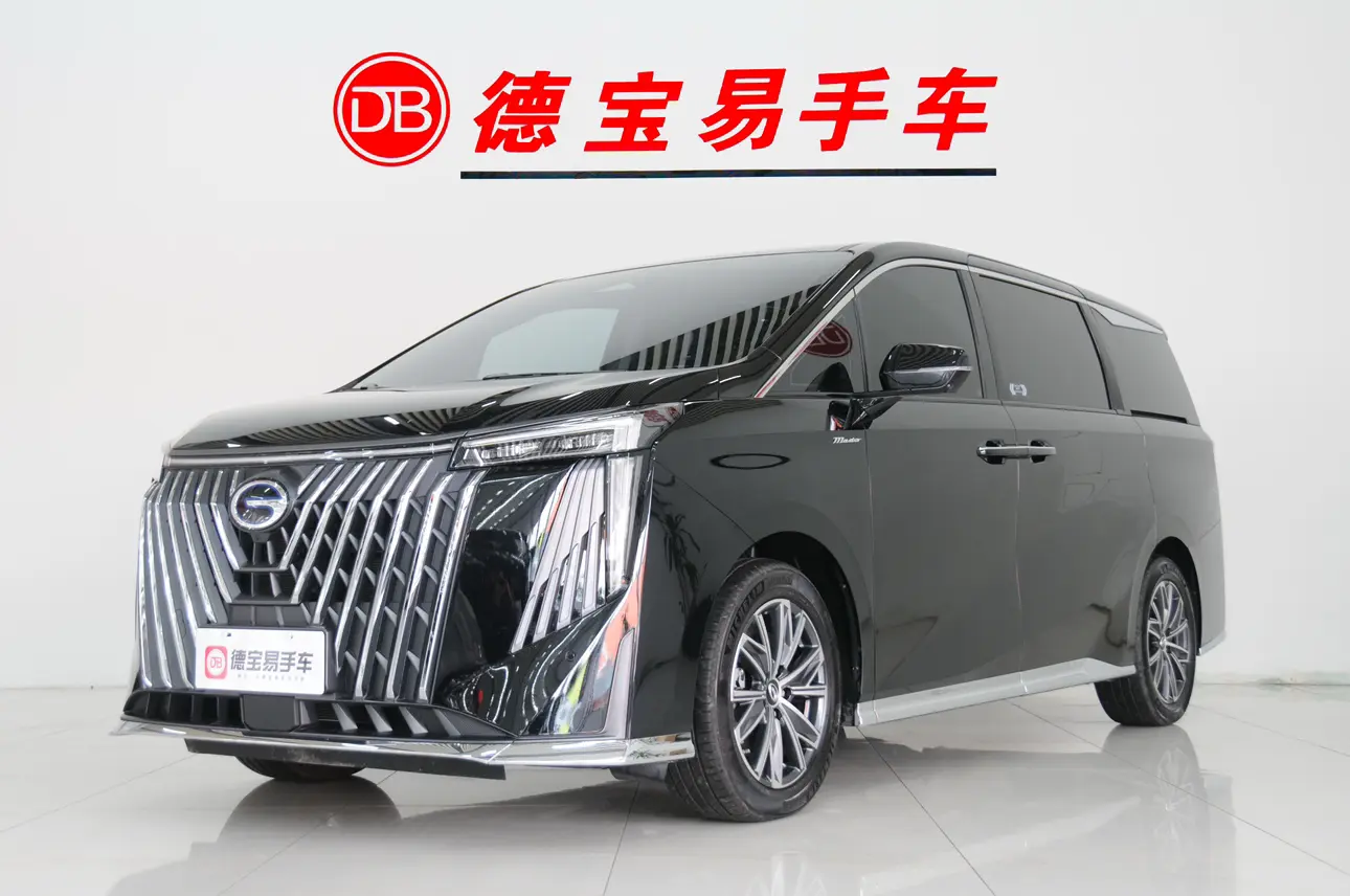 GAC Trumpchi M8  из Китая