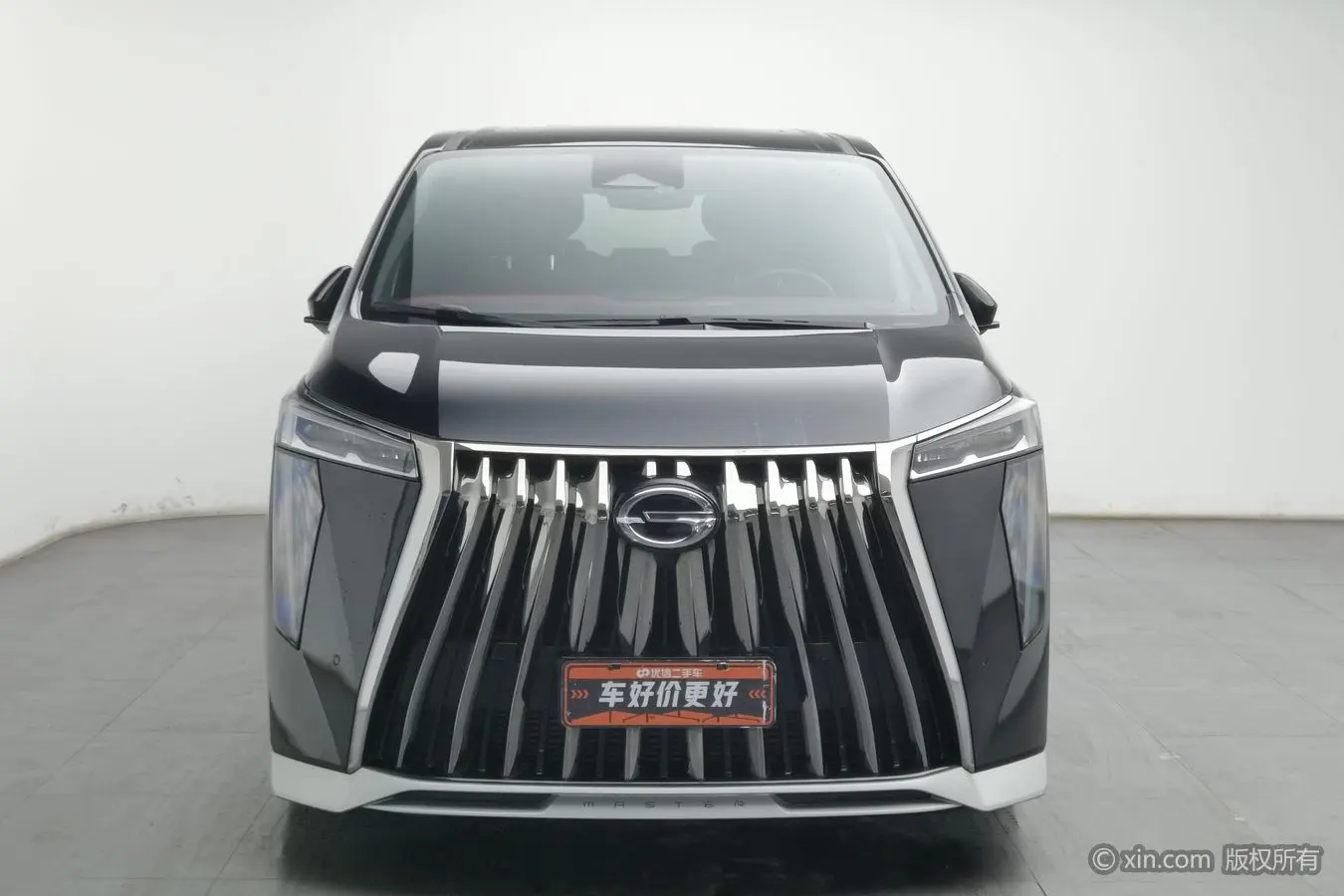GAC Trumpchi M8  из Китая