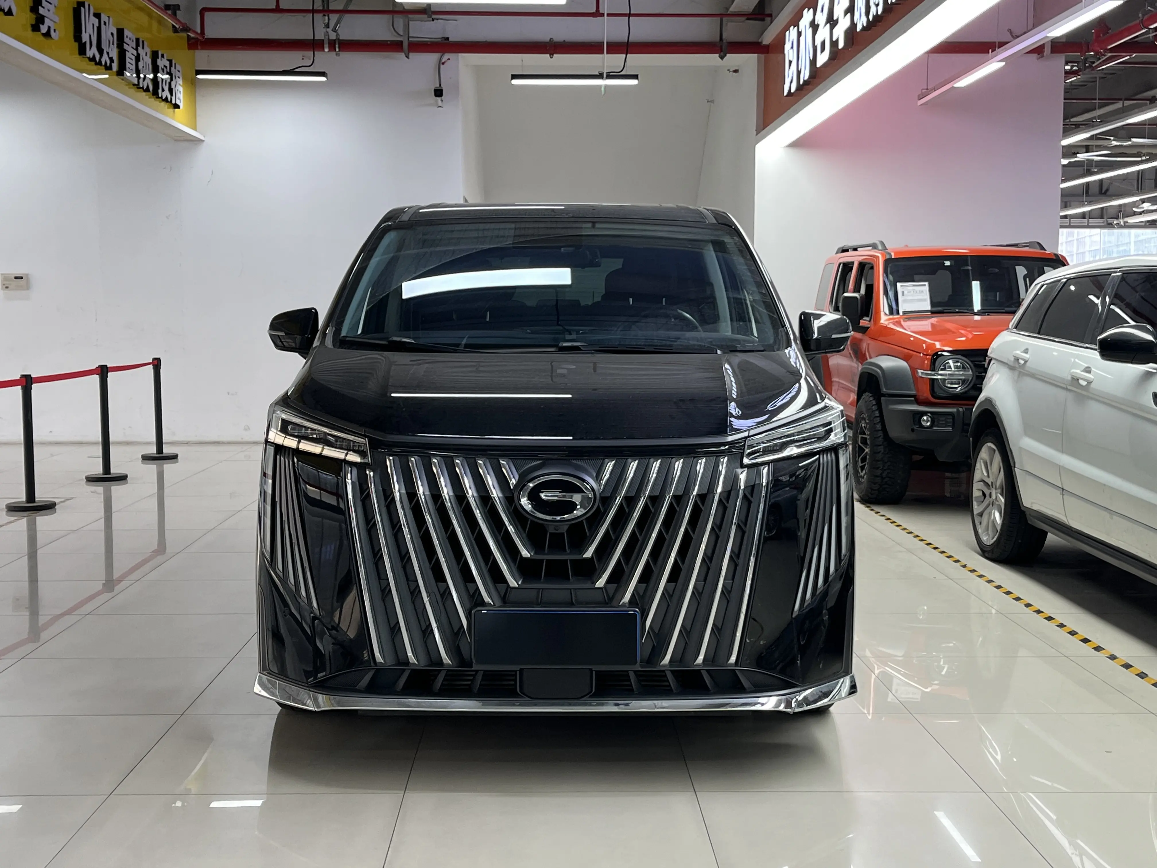 GAC Trumpchi M8  из Китая