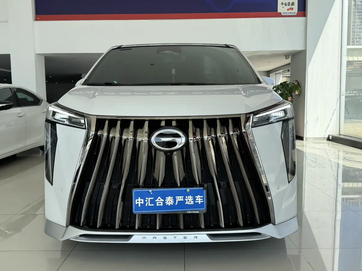 GAC Trumpchi M8  из Китая
