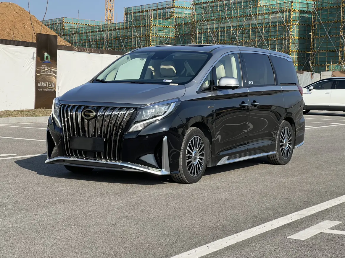 GAC Trumpchi M8  из Китая