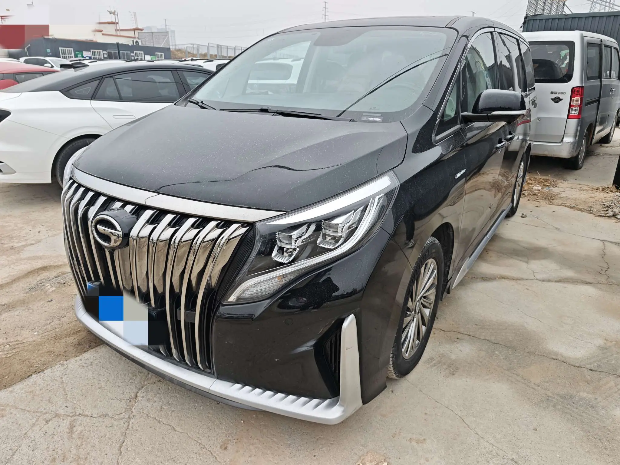 GAC Trumpchi M8  из Китая