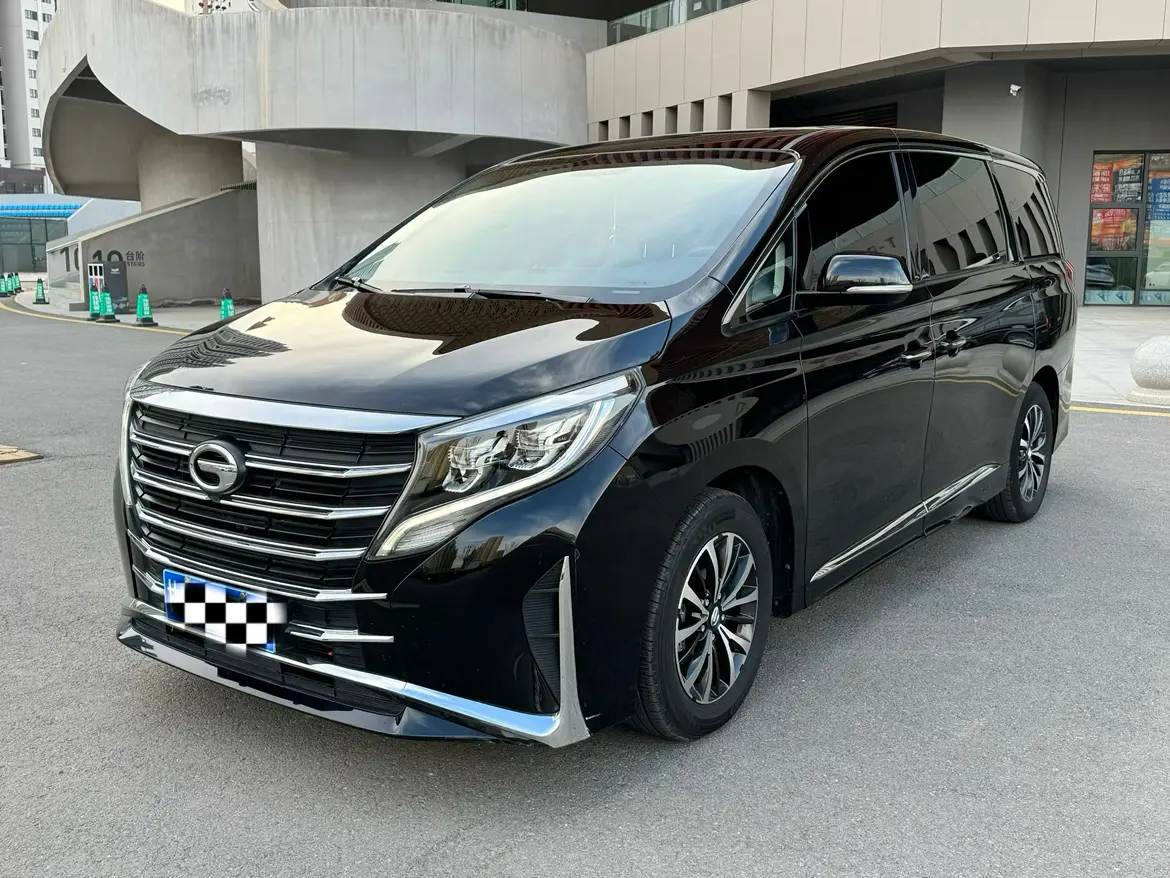 GAC Trumpchi M8  из Китая