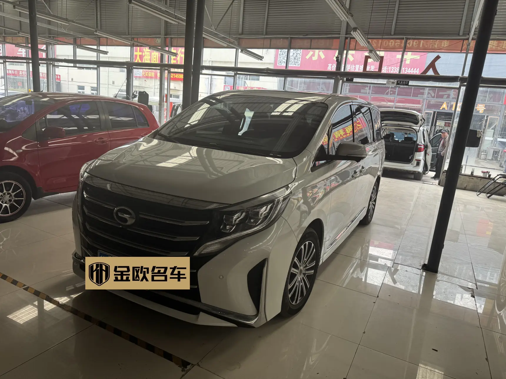 GAC Trumpchi M8  из Китая