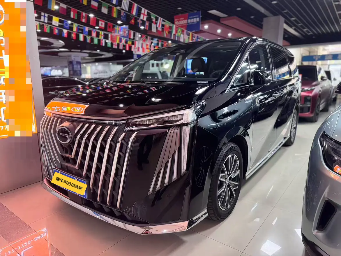 GAC Trumpchi M8  из Китая