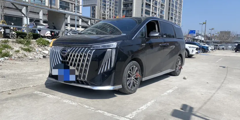 GAC Trumpchi M8  из Китая