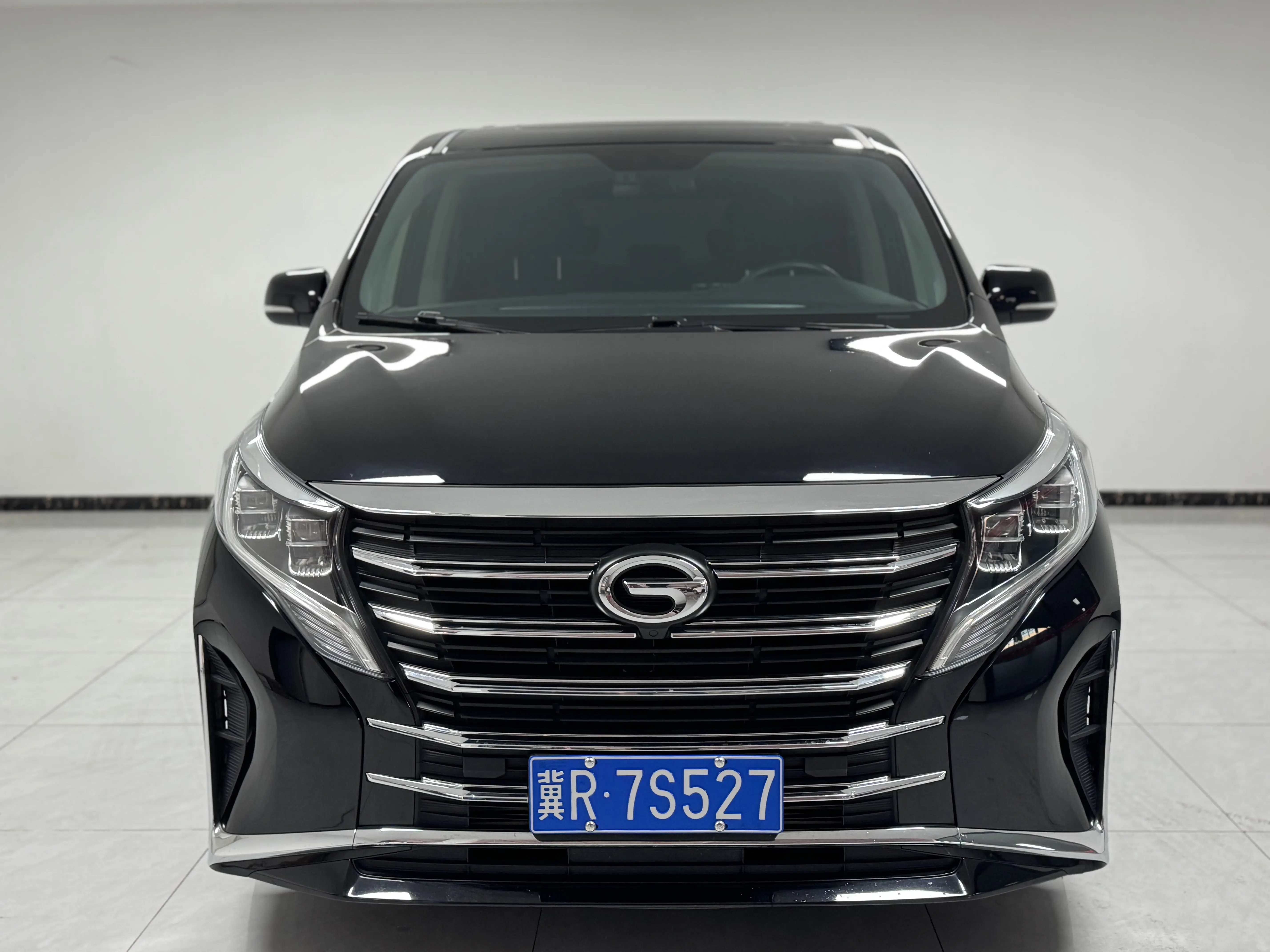 GAC Trumpchi M8  из Китая