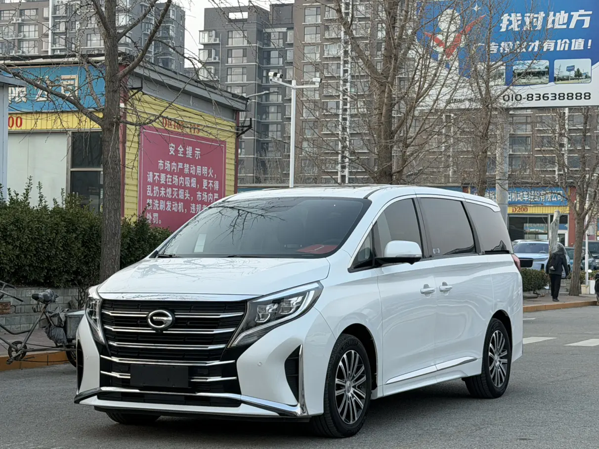 GAC Trumpchi M8  из Китая