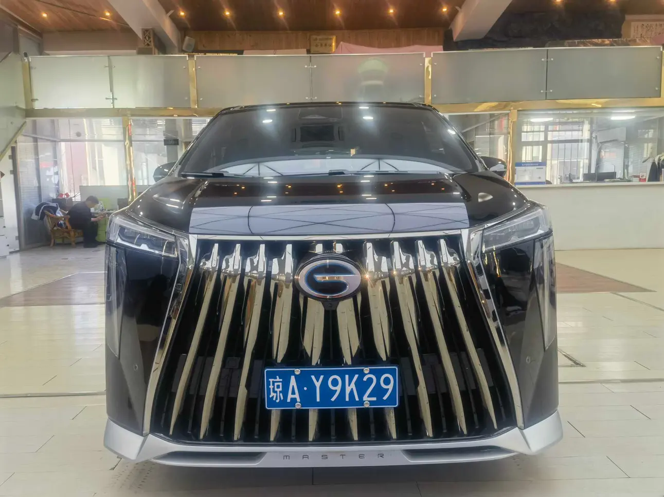 GAC Trumpchi M8  из Китая