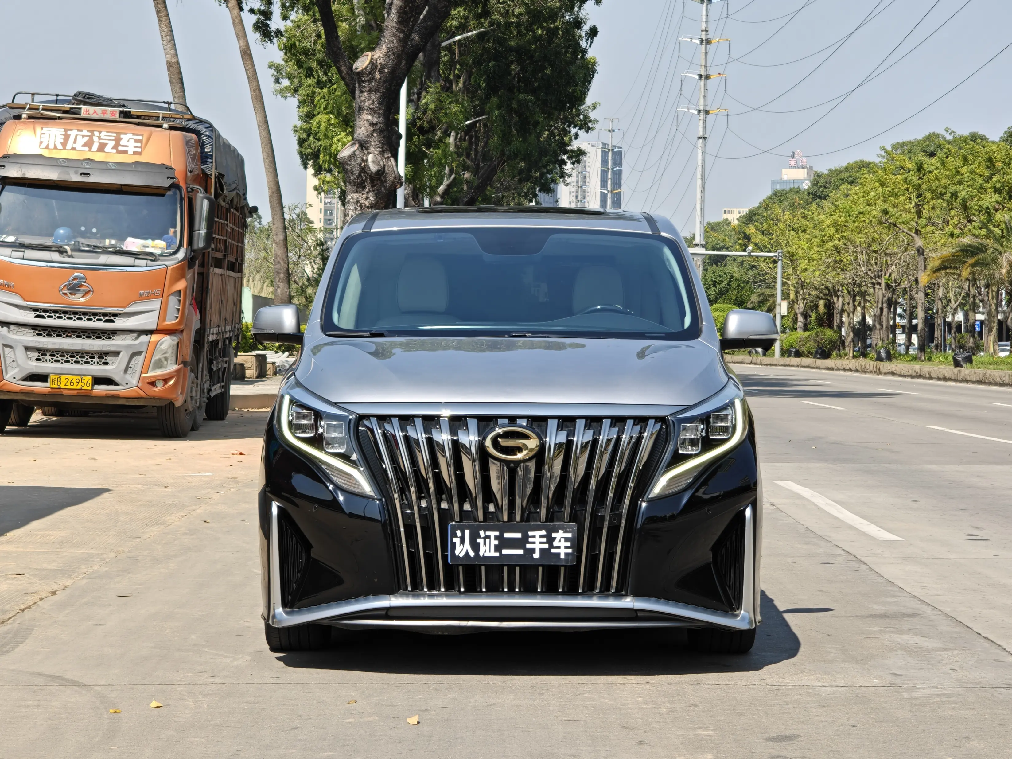 GAC Trumpchi M8  из Китая