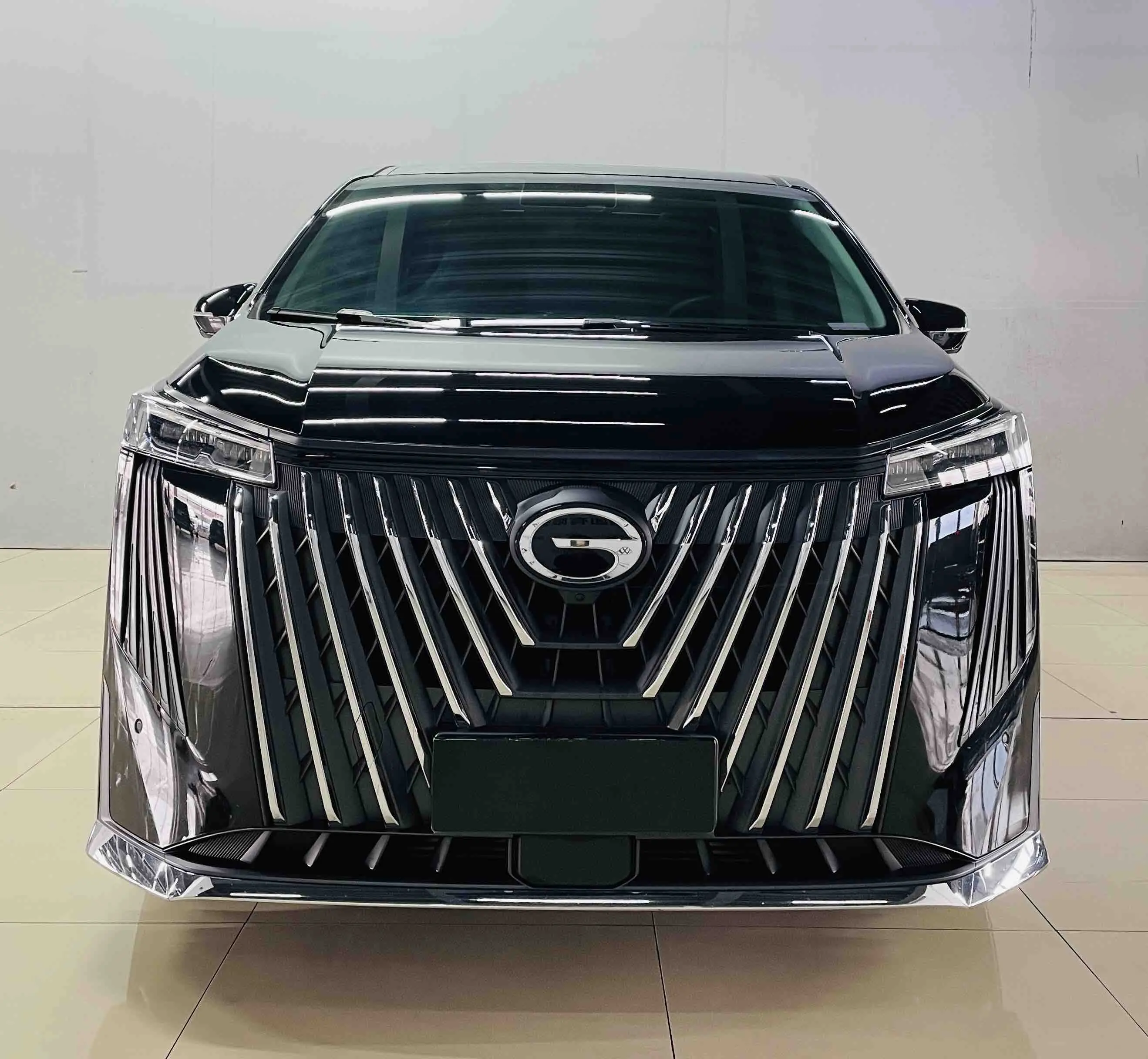 GAC Trumpchi M8  из Китая