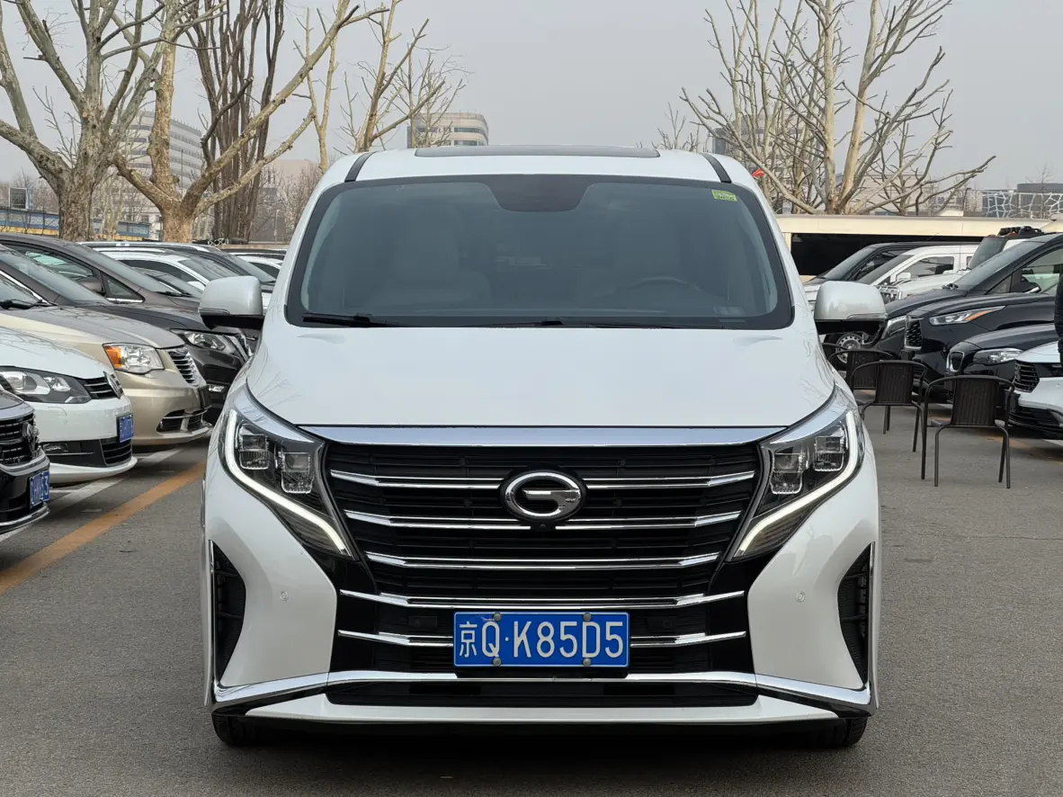 GAC Trumpchi M8  из Китая