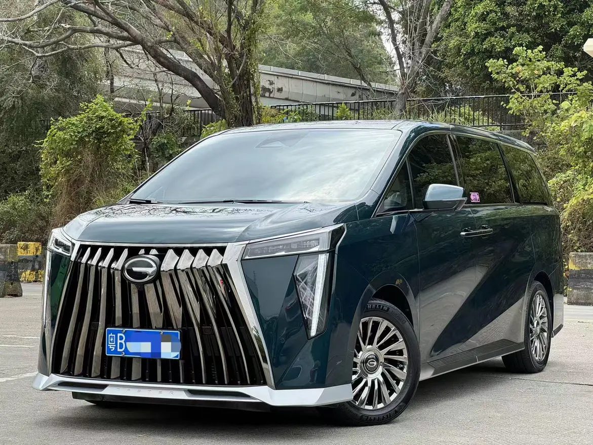 GAC Trumpchi M8  из Китая