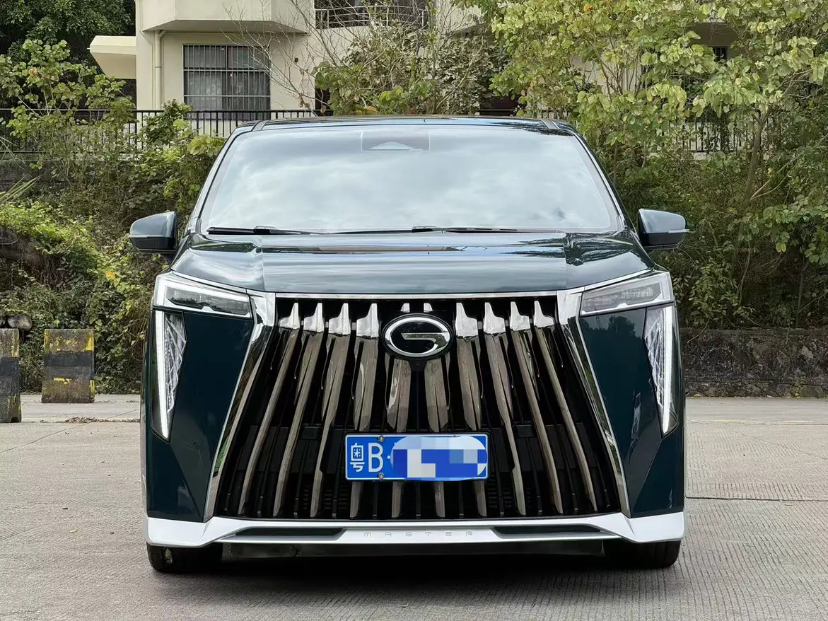 GAC Trumpchi M8  из Китая