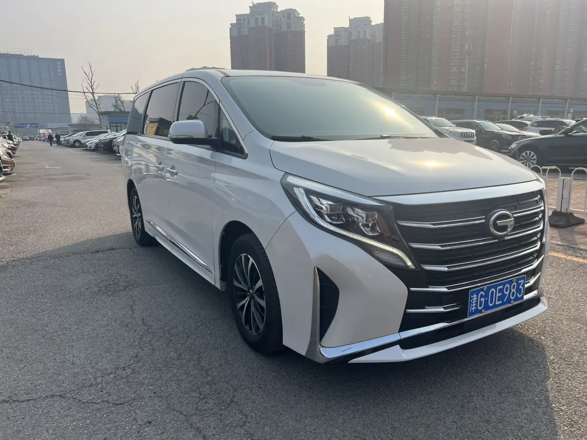 GAC Trumpchi M8  из Китая