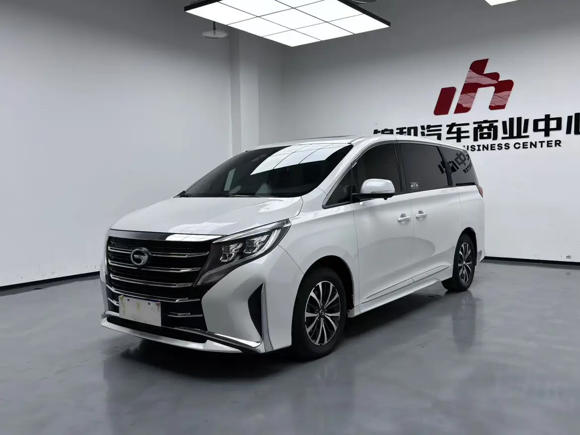 GAC Trumpchi M8  из Китая