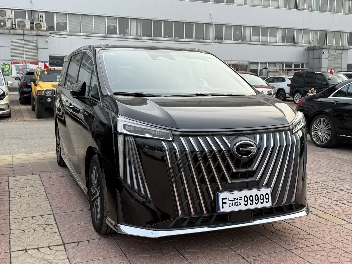 GAC Trumpchi M8  из Китая