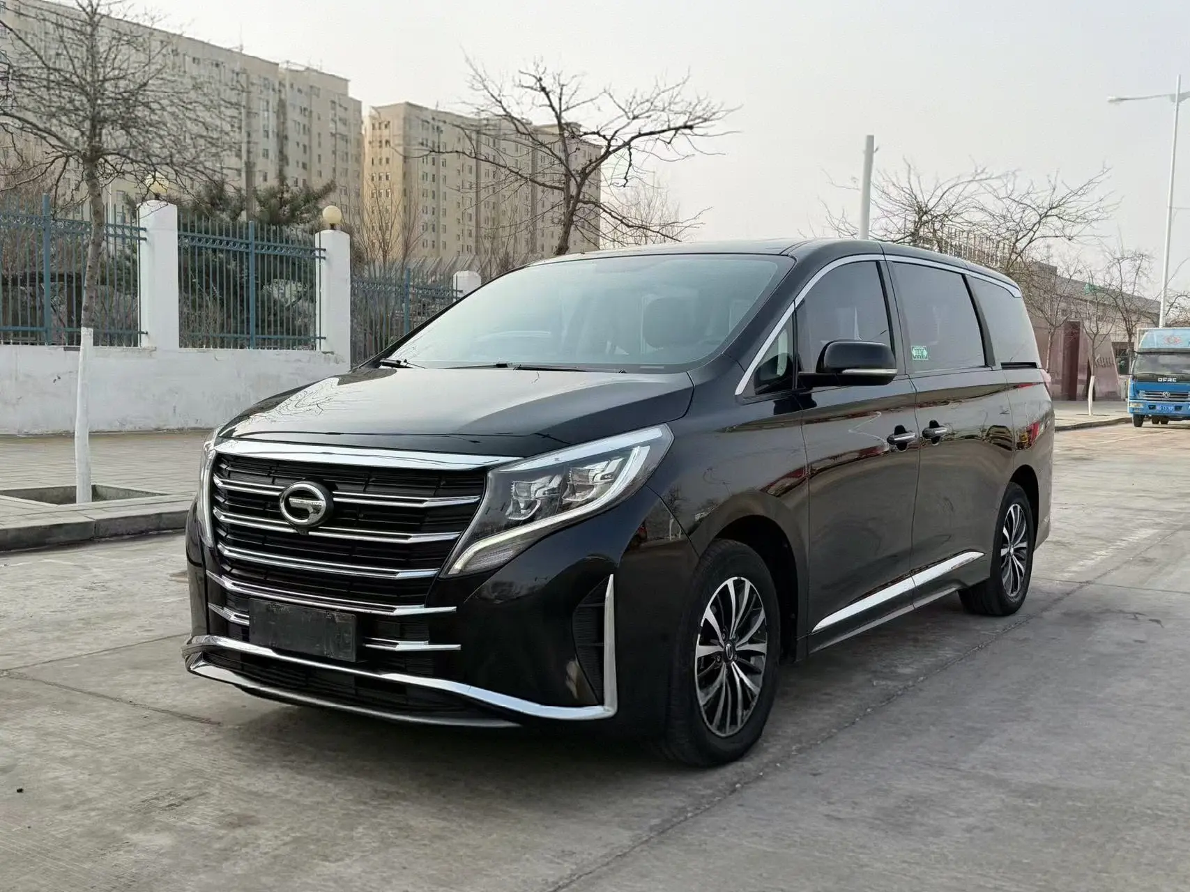 GAC Trumpchi M8  из Китая