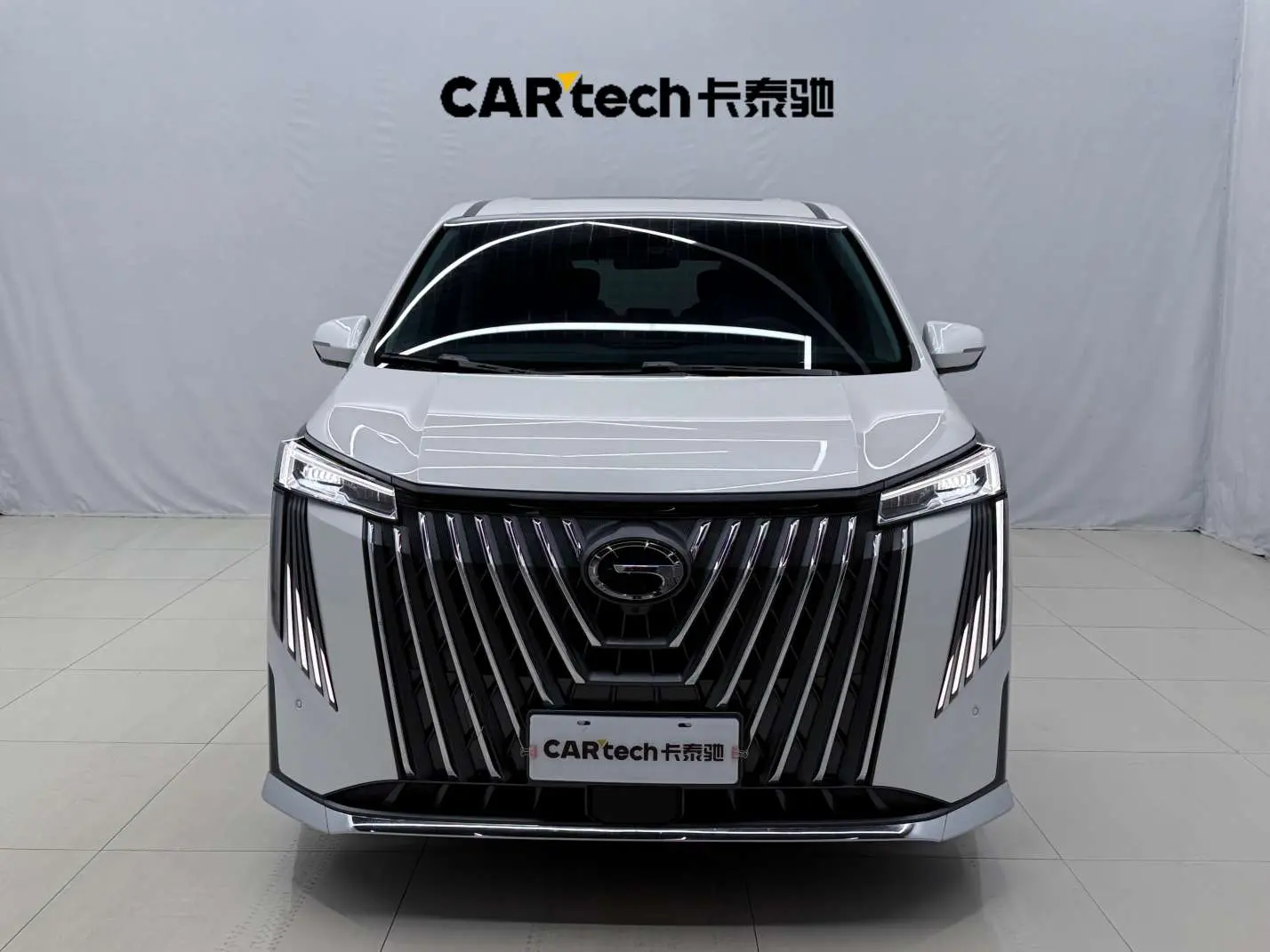 GAC Trumpchi M8  из Китая