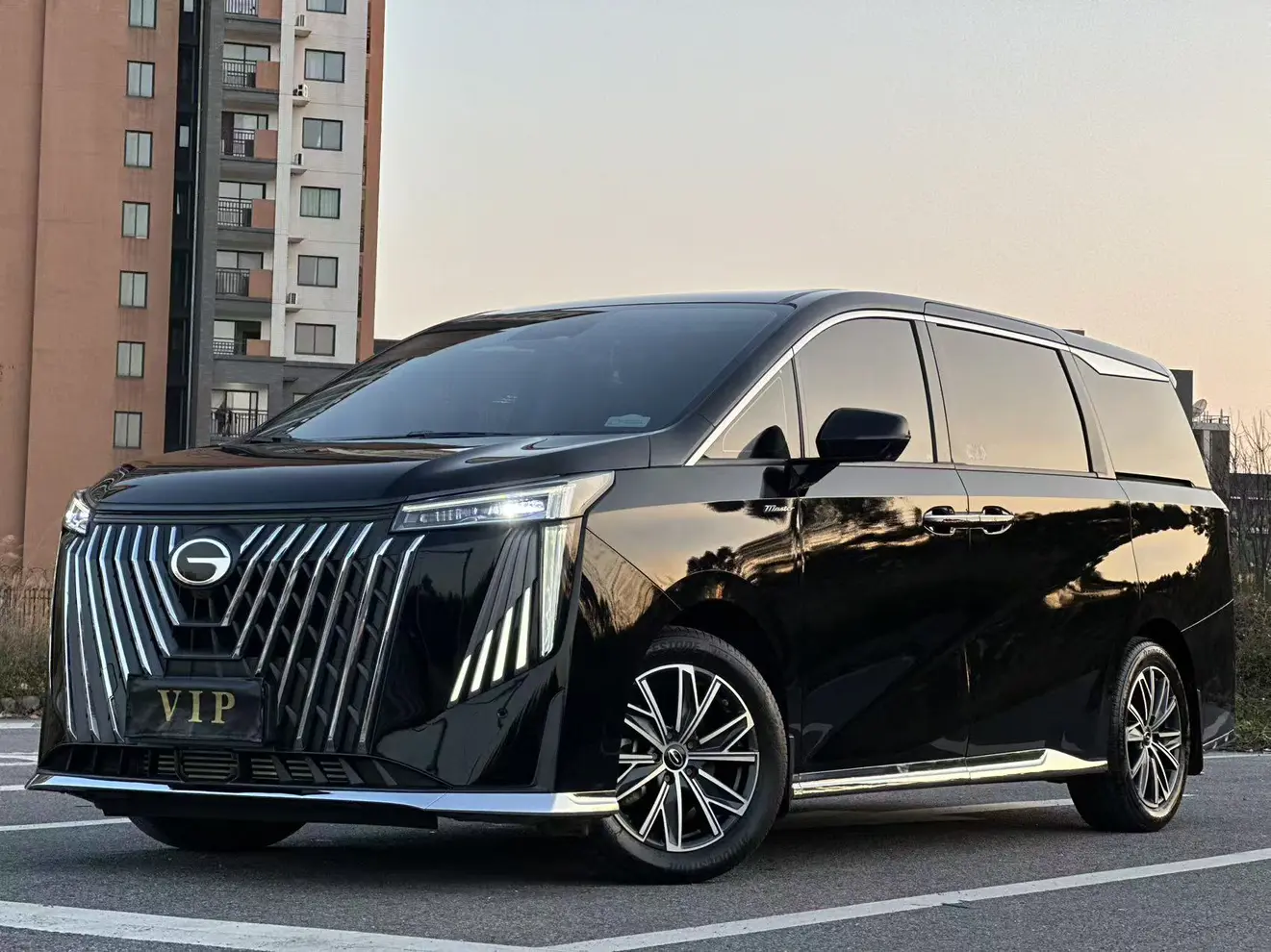 GAC Trumpchi M8  из Китая