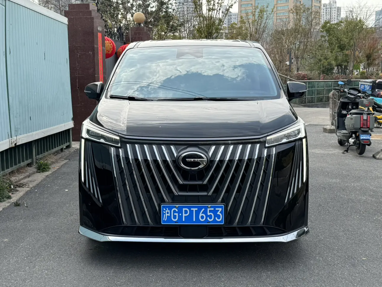 GAC Trumpchi M8  из Китая