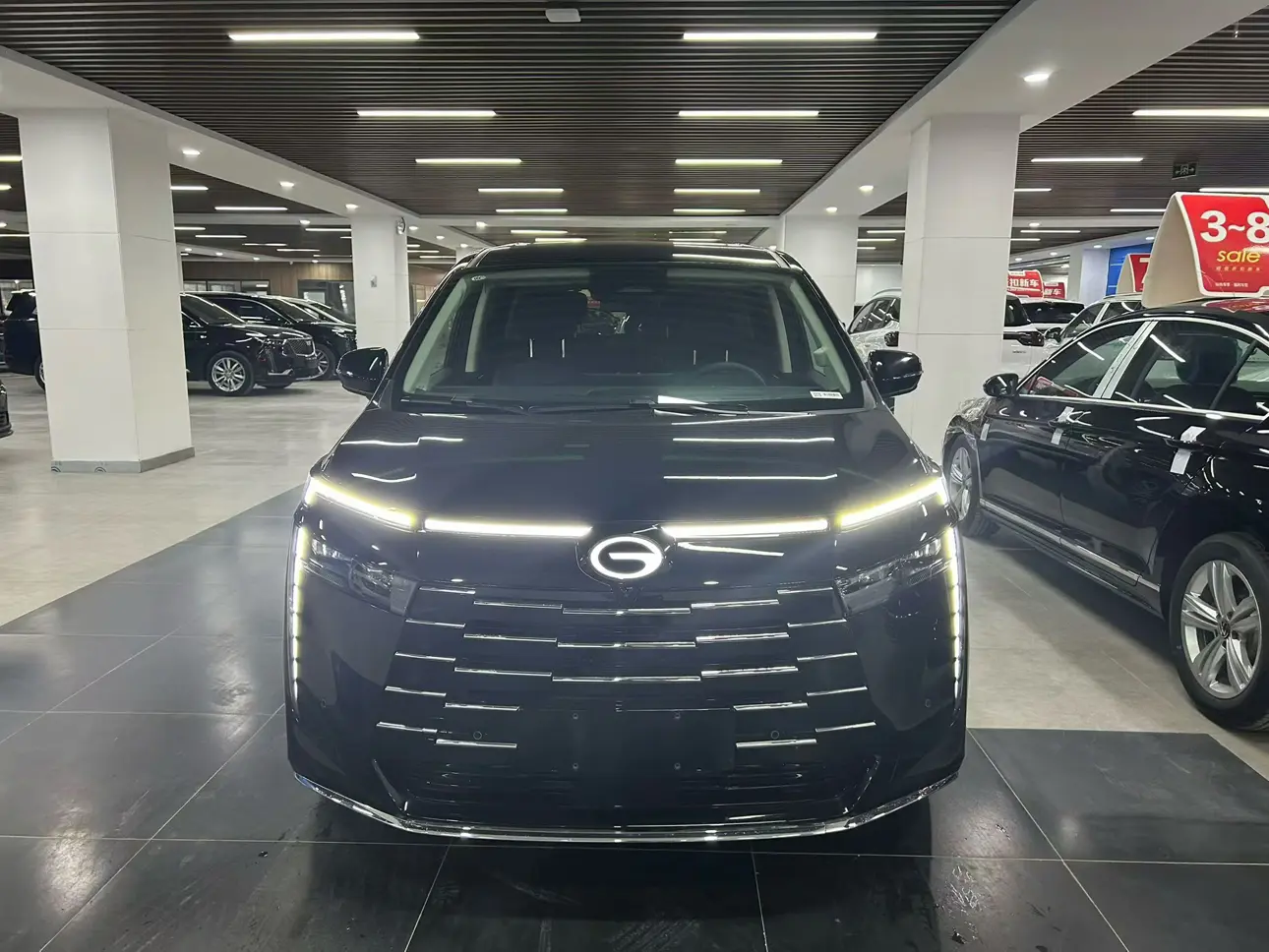 GAC Trumpchi E8 PHEV  из Китая