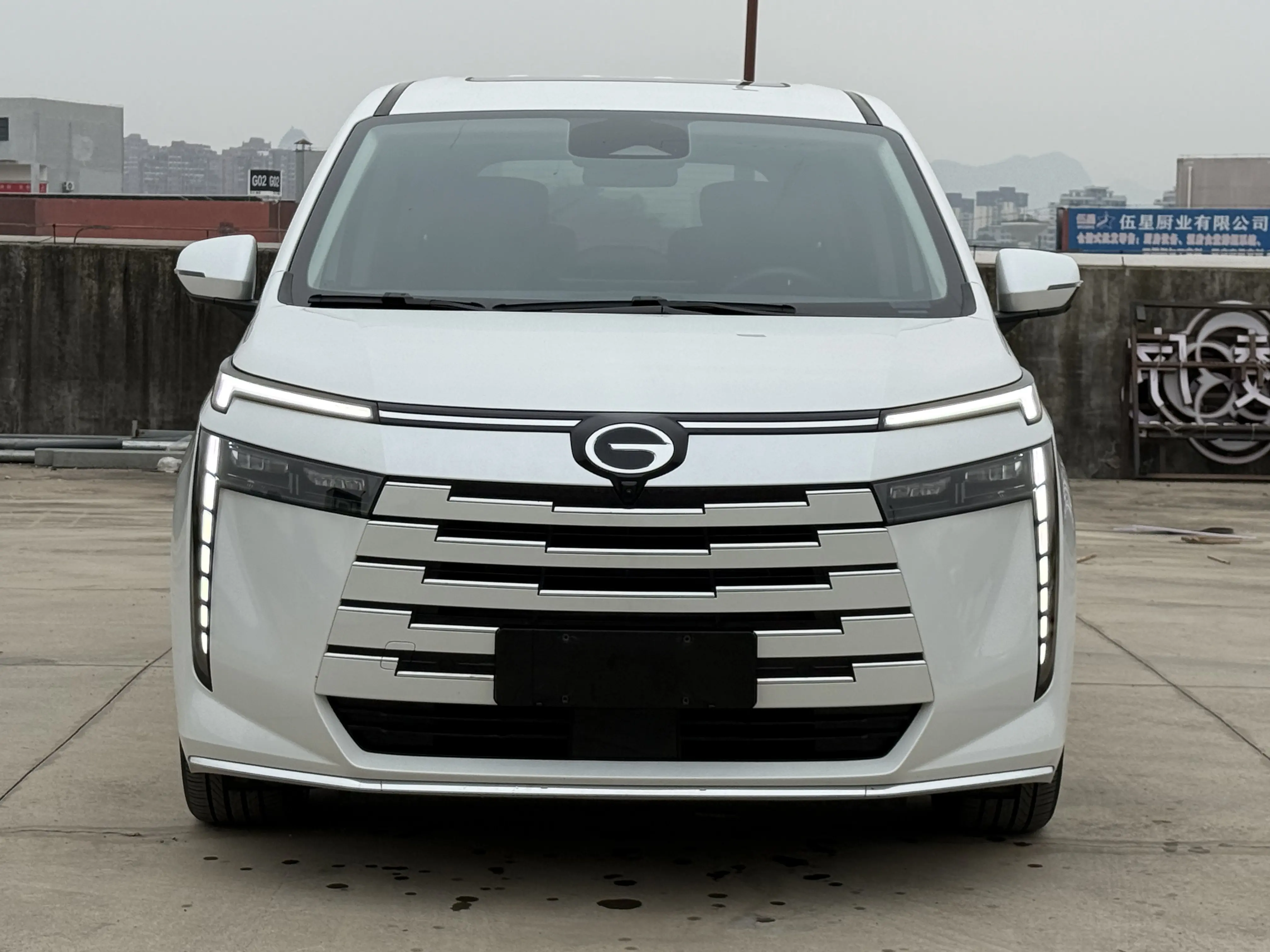 GAC Trumpchi E8  из Китая